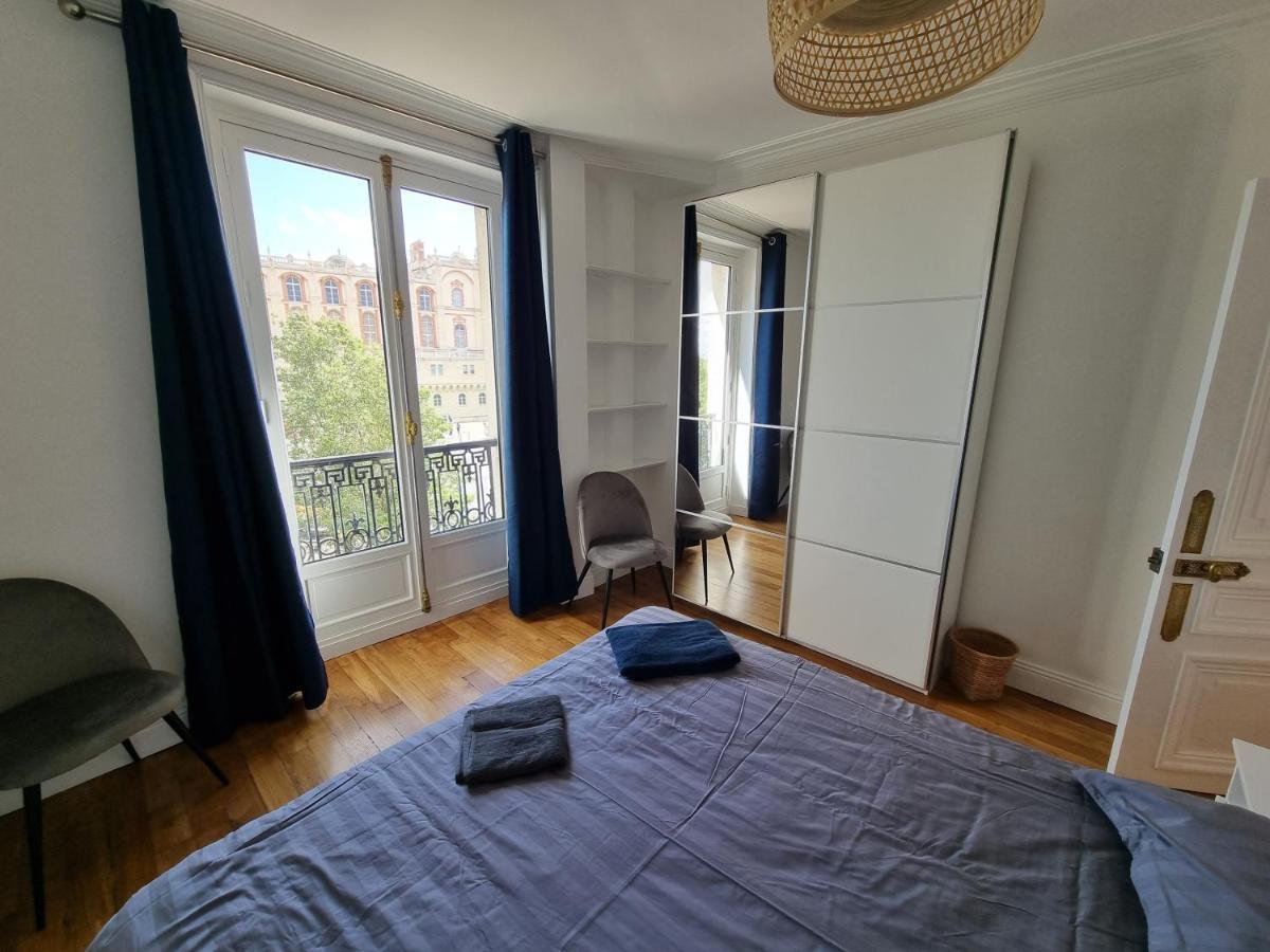 Face Chateau St Germain En Laye, Appartement 4 A 6 Personnes, 23 Min De Paris Champs-Elysees Saint-Germain-en-Laye Dış mekan fotoğraf