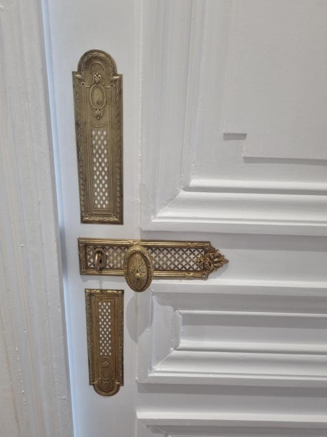 Face Chateau St Germain En Laye, Appartement 4 A 6 Personnes, 23 Min De Paris Champs-Elysees Saint-Germain-en-Laye Dış mekan fotoğraf