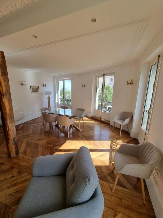 Face Chateau St Germain En Laye, Appartement 4 A 6 Personnes, 23 Min De Paris Champs-Elysees Saint-Germain-en-Laye Dış mekan fotoğraf