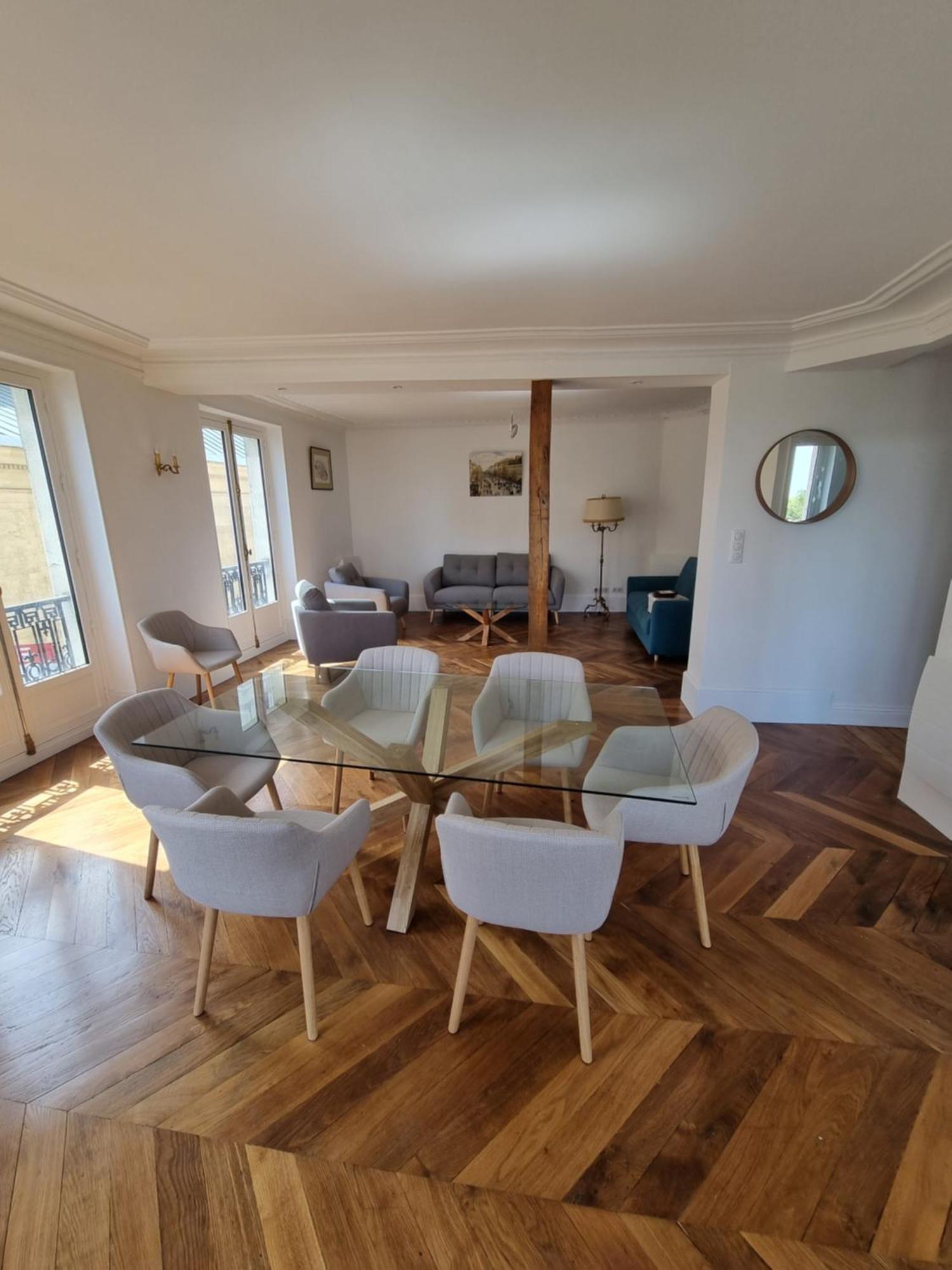 Face Chateau St Germain En Laye, Appartement 4 A 6 Personnes, 23 Min De Paris Champs-Elysees Saint-Germain-en-Laye Dış mekan fotoğraf