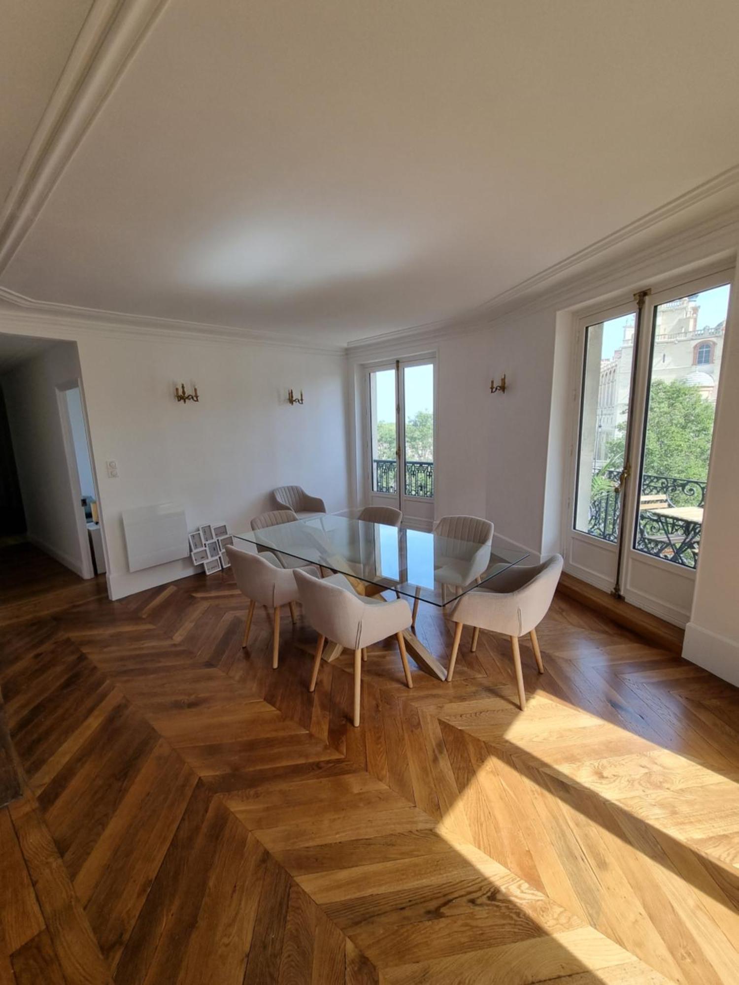 Face Chateau St Germain En Laye, Appartement 4 A 6 Personnes, 23 Min De Paris Champs-Elysees Saint-Germain-en-Laye Dış mekan fotoğraf